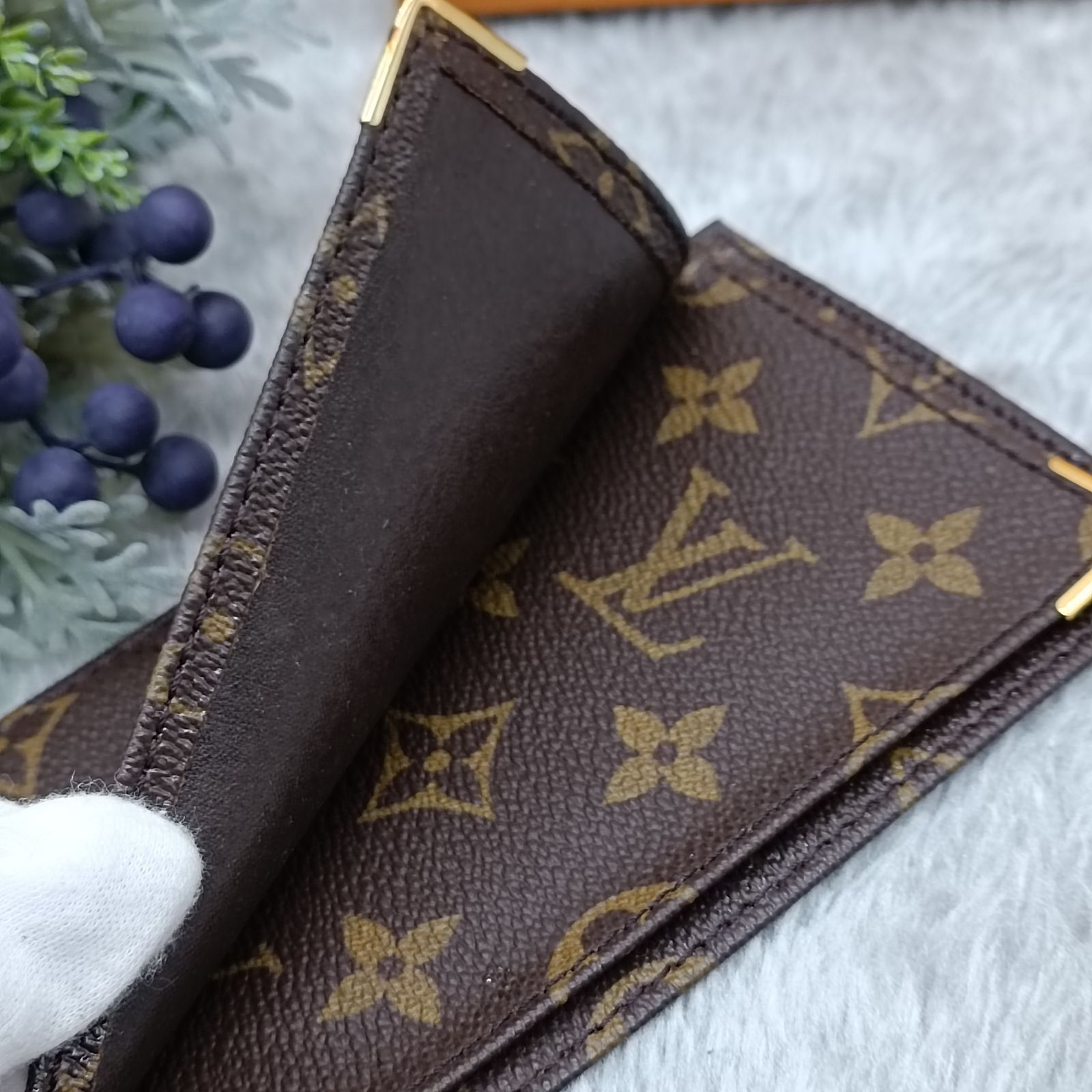 LOUISVUITTON 》 ルイヴィトン OFFERT PAR モノグラム 札入れ