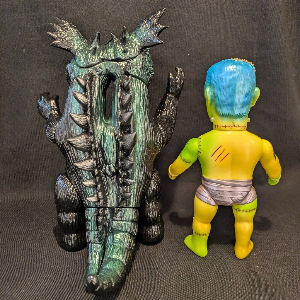 バジラ ゾルメン ZOLLMEN ソフビ ゾルメンZOLLMENバジラソフビフィギュア