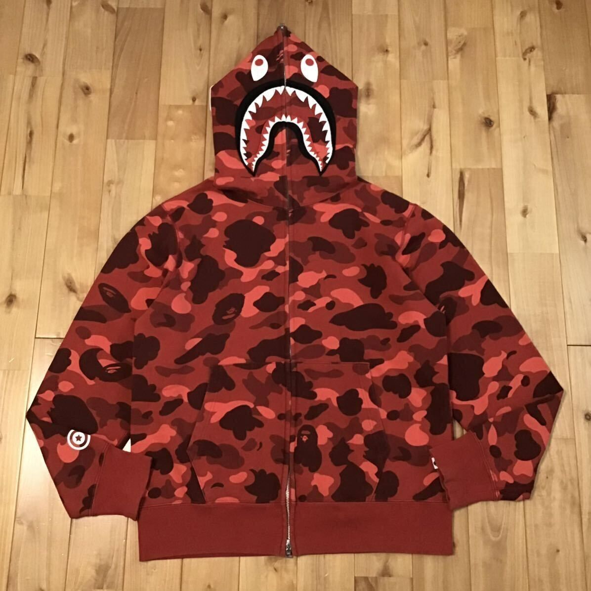 Red camo シャーク パーカー Lサイズ shark full zip hoodie a bathing