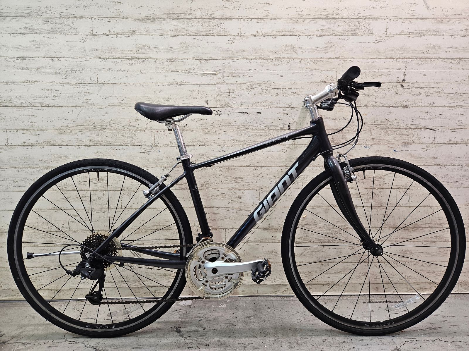 GIANT ESCAPE R3 サイズxs 155-170cm向け ホワイト GIANT ESCAPE R3 XS