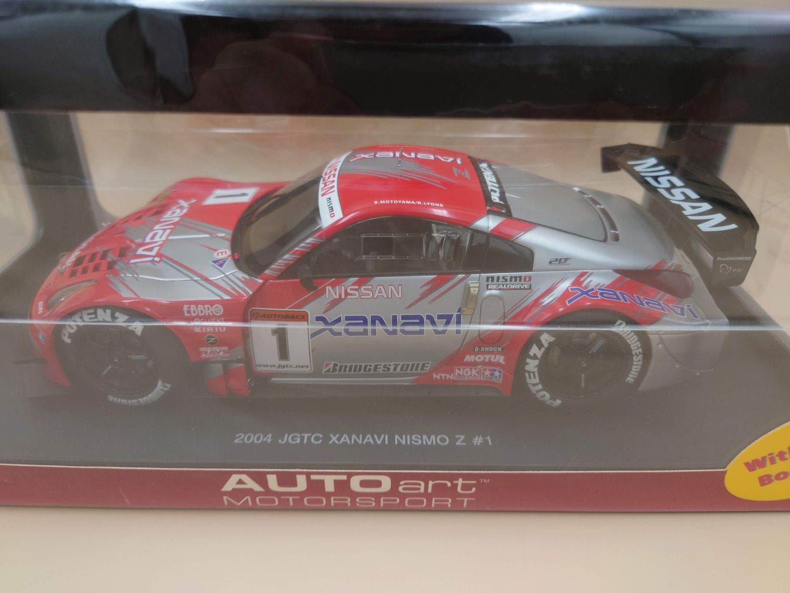 1/18 日産 フェアレディZ FAIRLADY Z XANAVI JGTC 2004 NISMO #1 中古