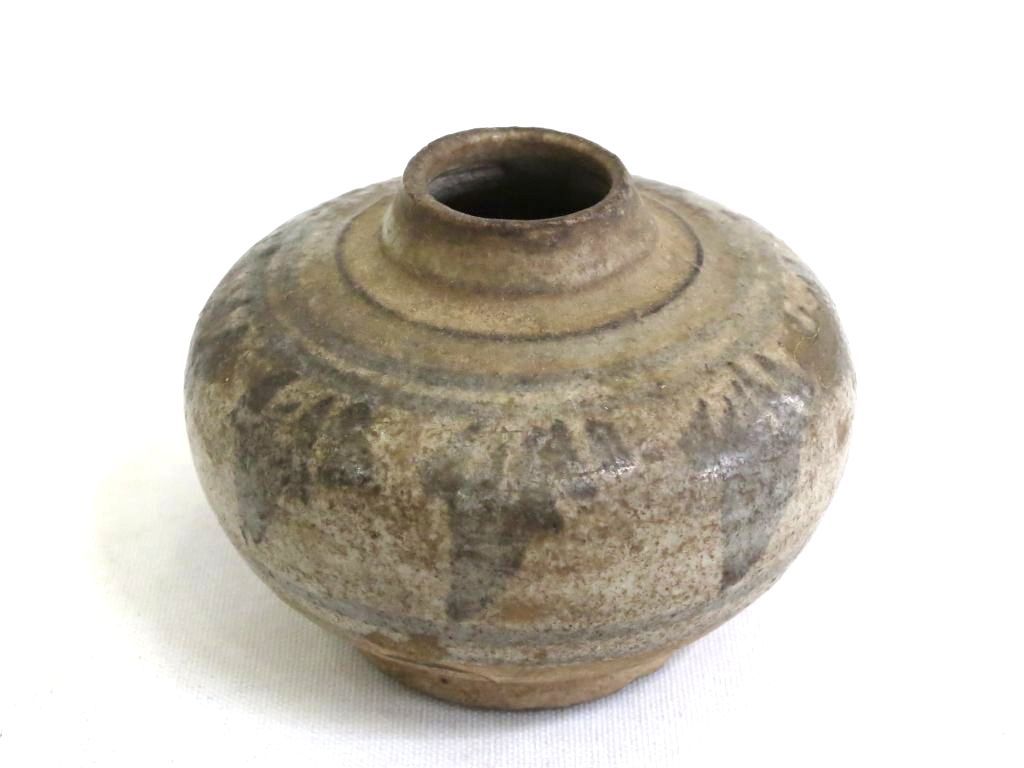 安南 染付小壺 2点 安南 染付小壺 2点 安南染付鳥文小壺十五