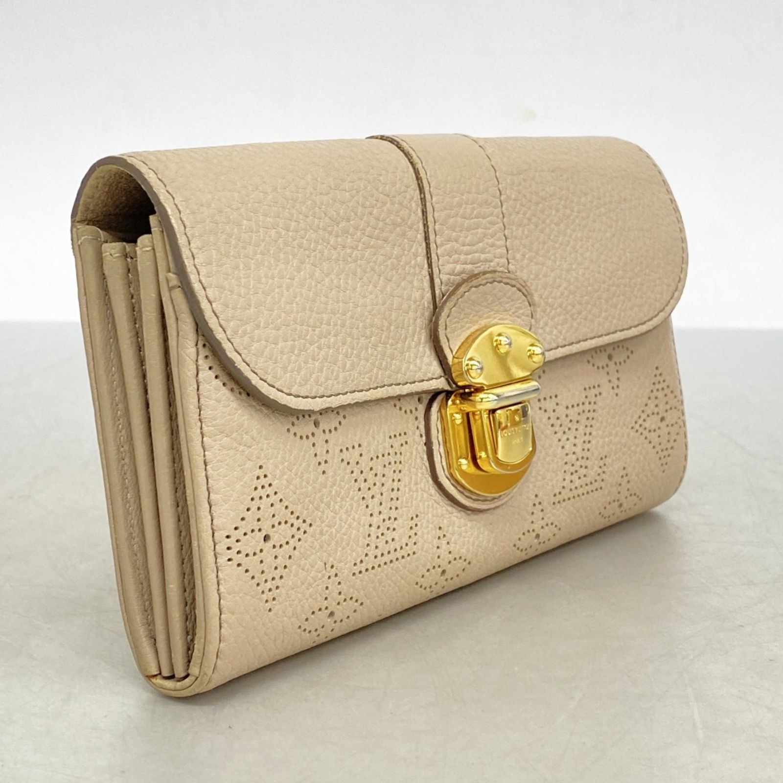 ルイヴィトン マヒナ イリス ノワール 長財布 531 LOUIS VUITTON（財布