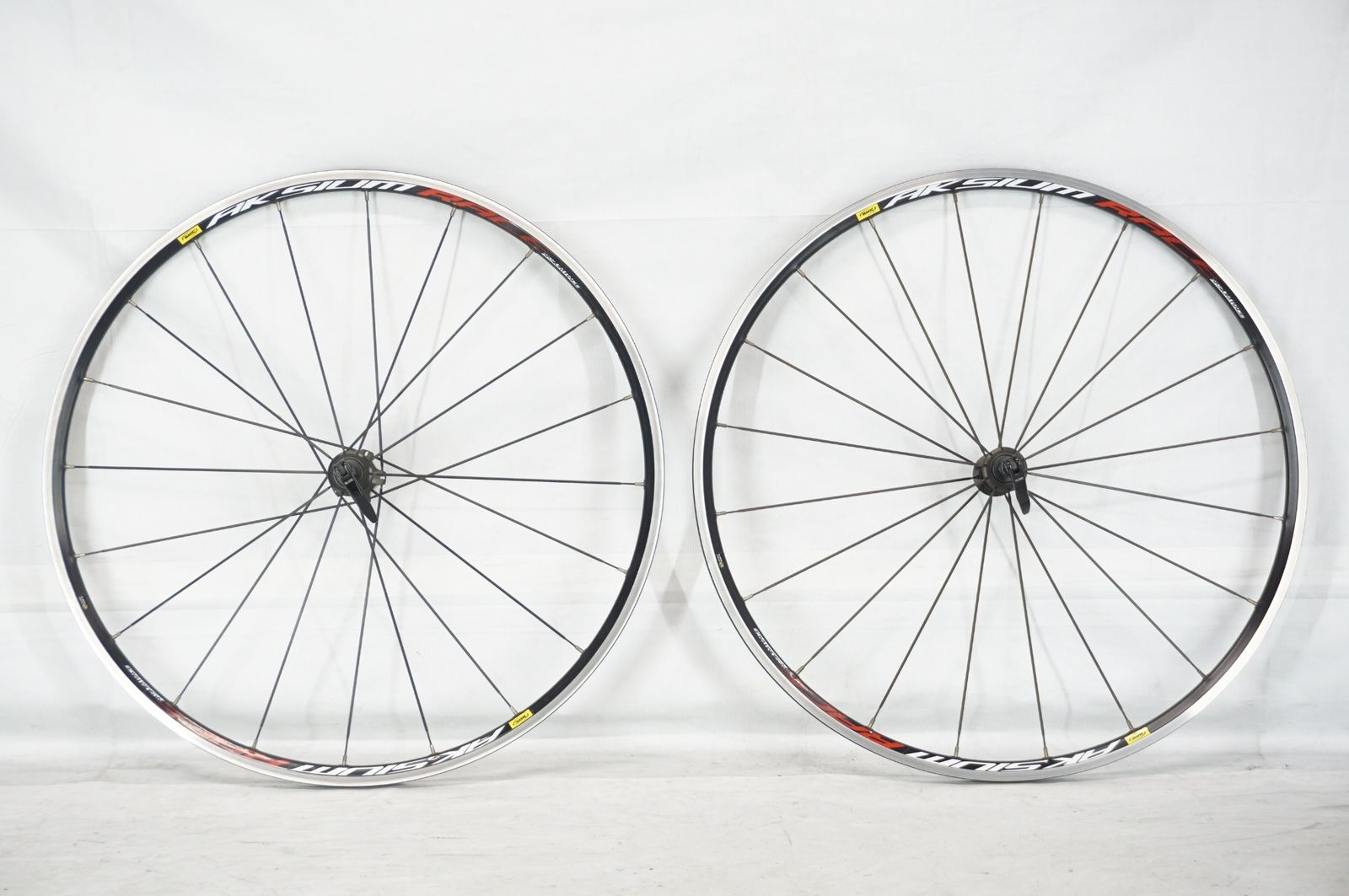 MAVIC 「マヴィック」 AKSIUM RACE C15 シマノ10速 ホイールセット