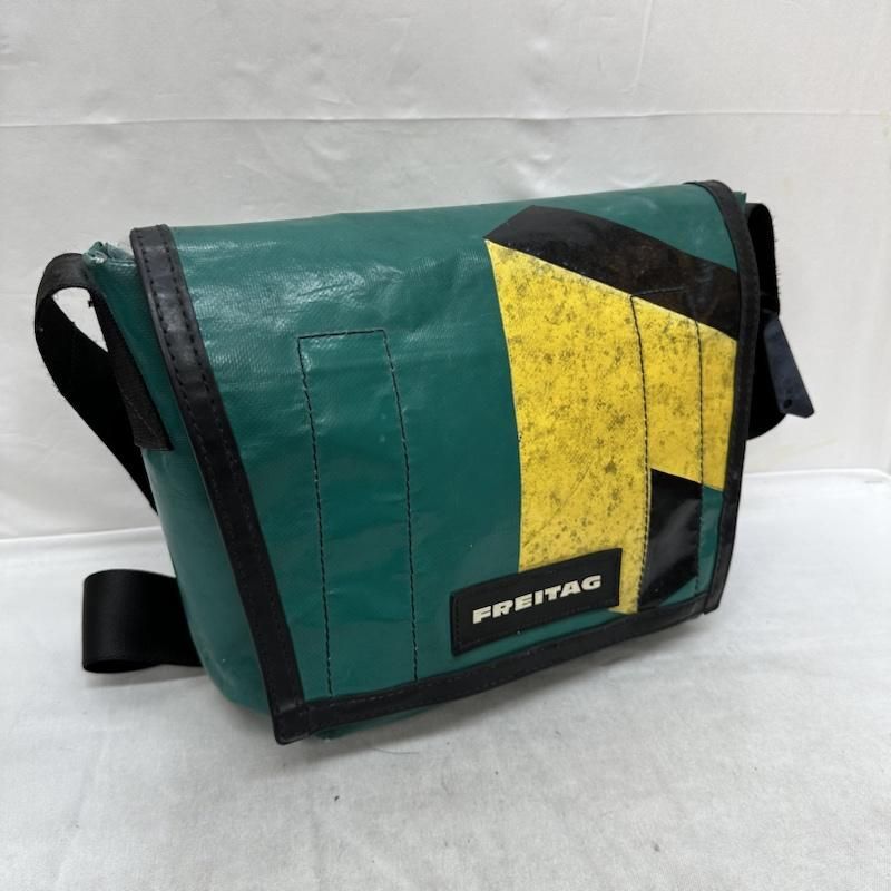 FREITAG メッセンジャーバッグ 緑/白 small FREITAG メッセンジャー