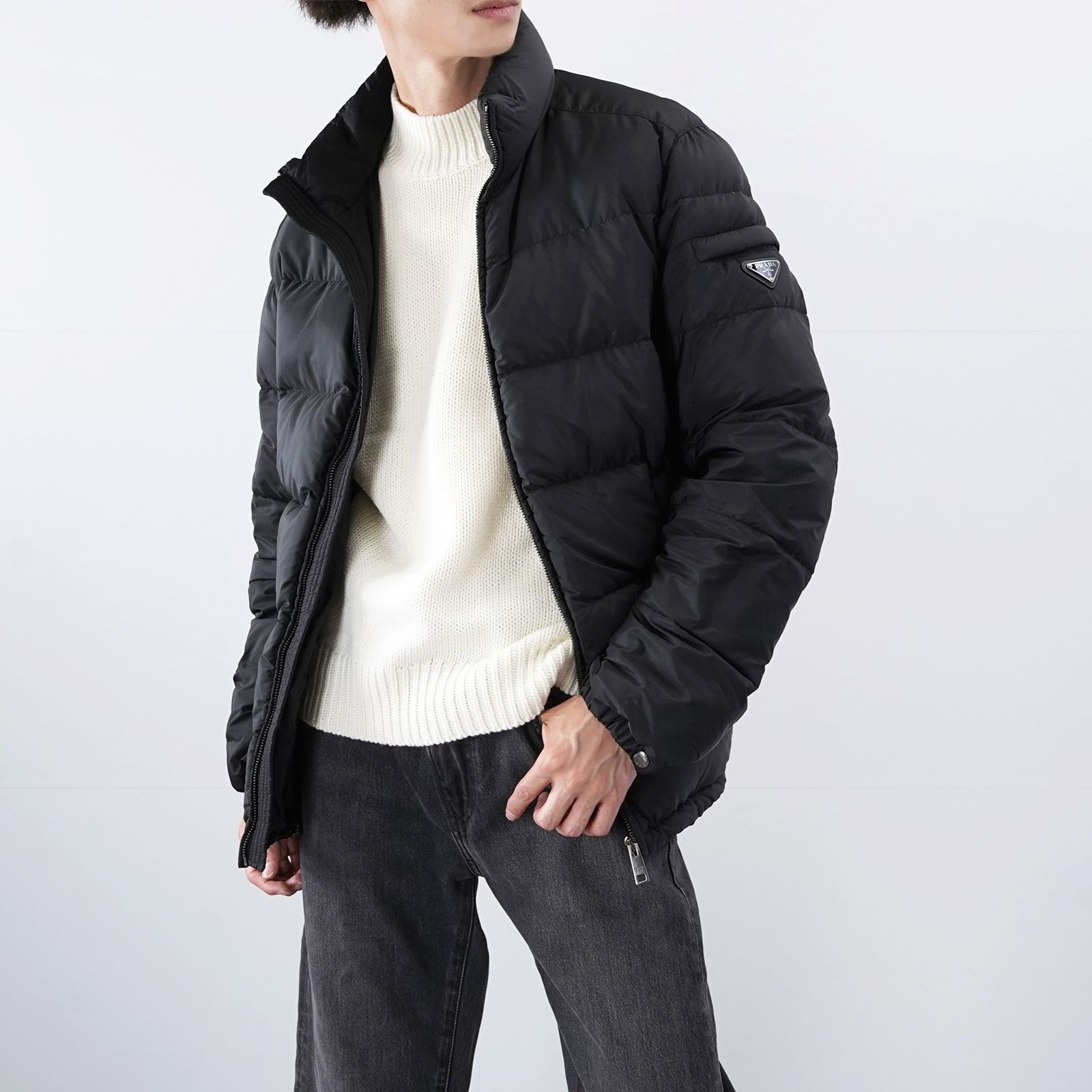PRADA プラダ ダウンジャケット BLACK SGY091 - メルカリ
