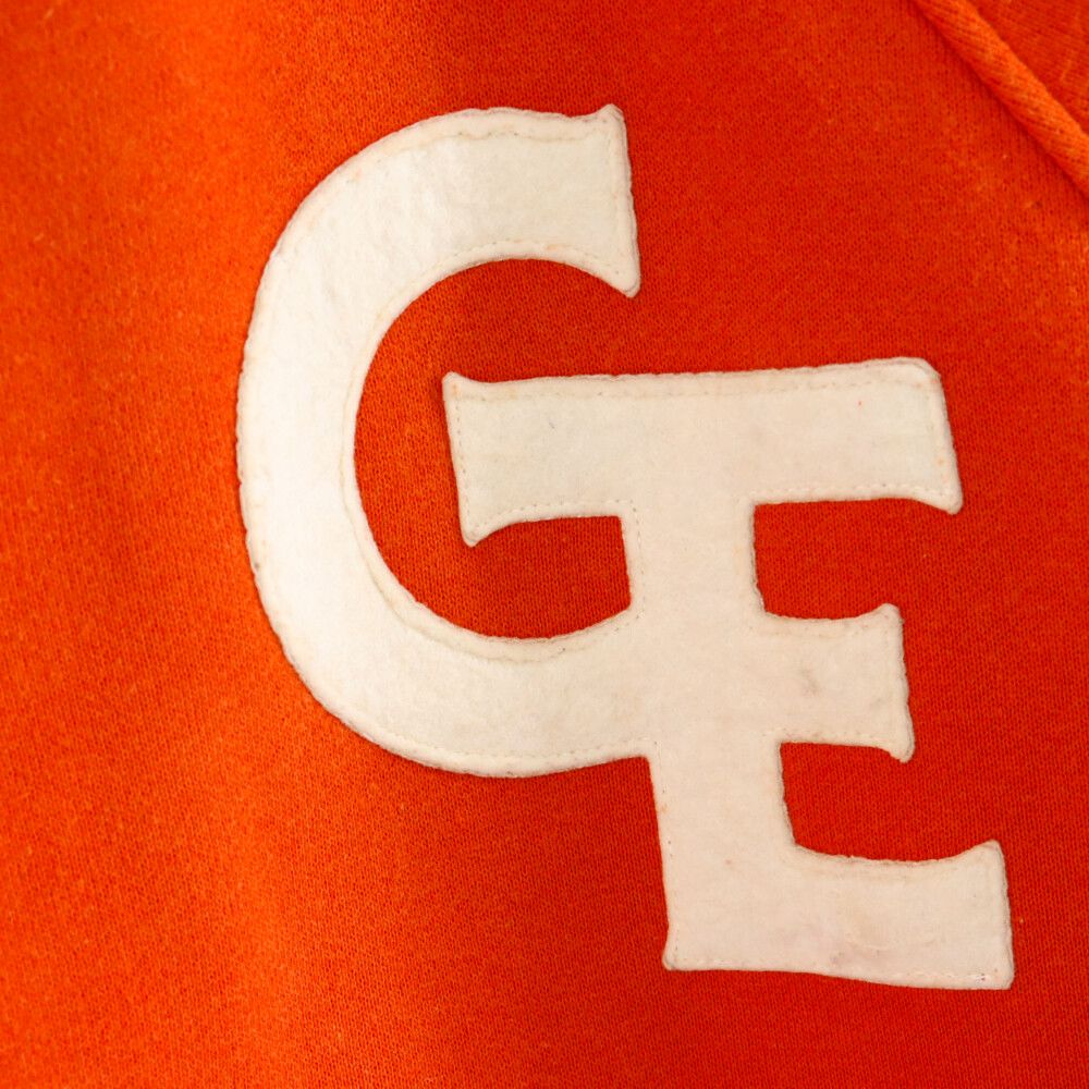 GOODENOUGH (グッドイナフ) 90s スウェット スタジャン フェルトロゴ