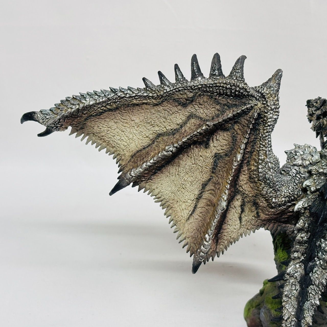 CFB モンスターハンター リオレウス 希少種 カプコンフィギュア