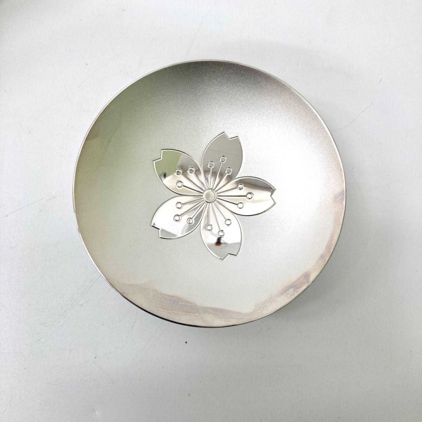 純銀 銀盃 69g 刻印あり 銀杯 純銀 68g 銀盃 純銀 68g 銀杯 純銀 68g