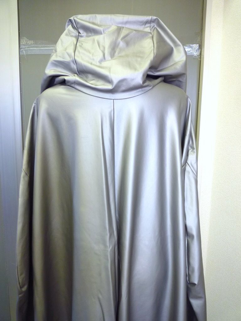 参考47250円 ヨサ YOSA チタンエッジケープ フード付 チタニウム