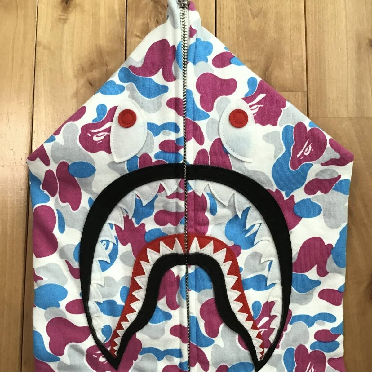 ☆横浜限定☆ YOKOHAMA STORE CAMO Separate shark full zip hoodie XL