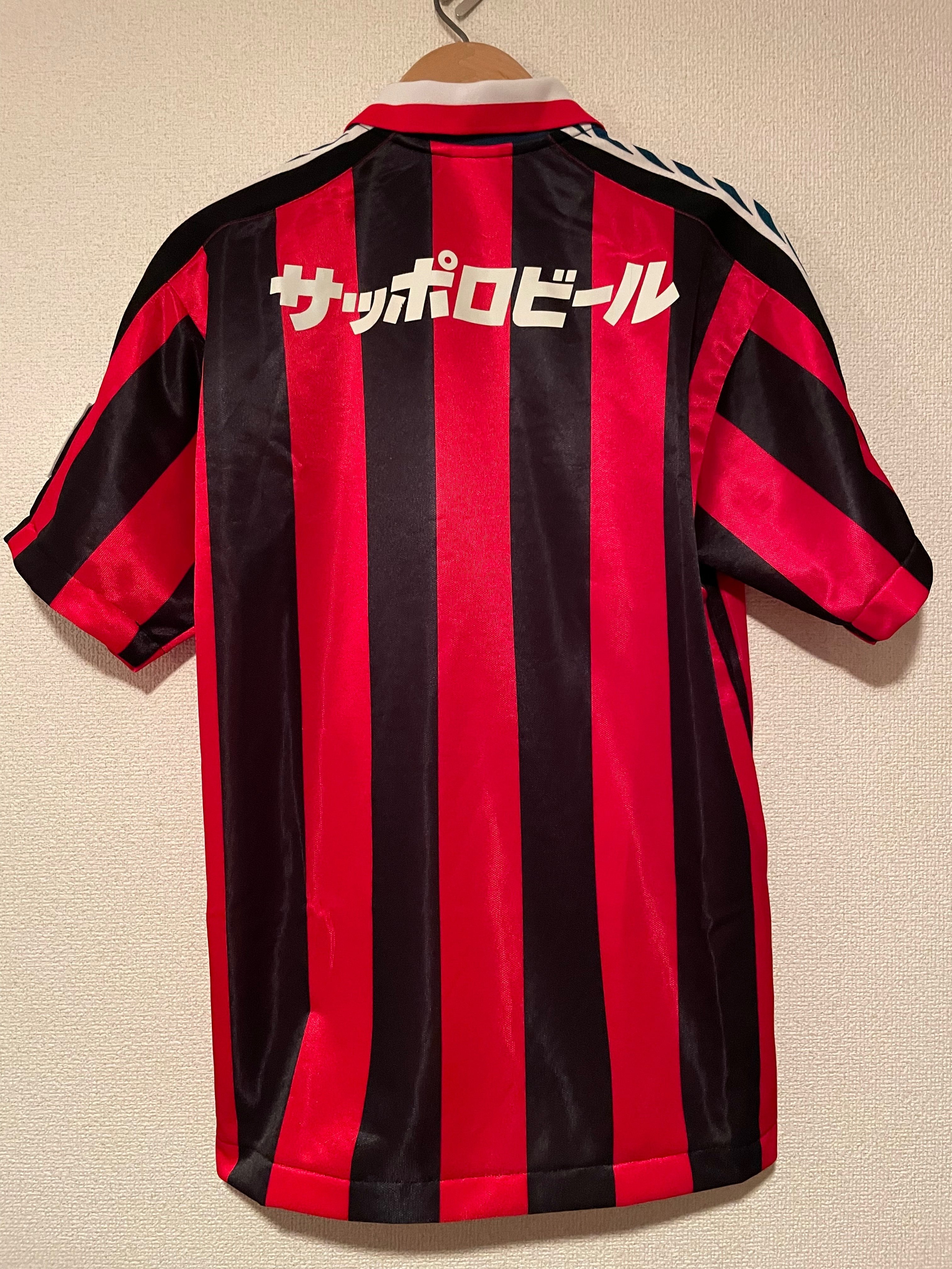 コンサドーレ札幌 ユニフォームの歴史（1998年）｜記録