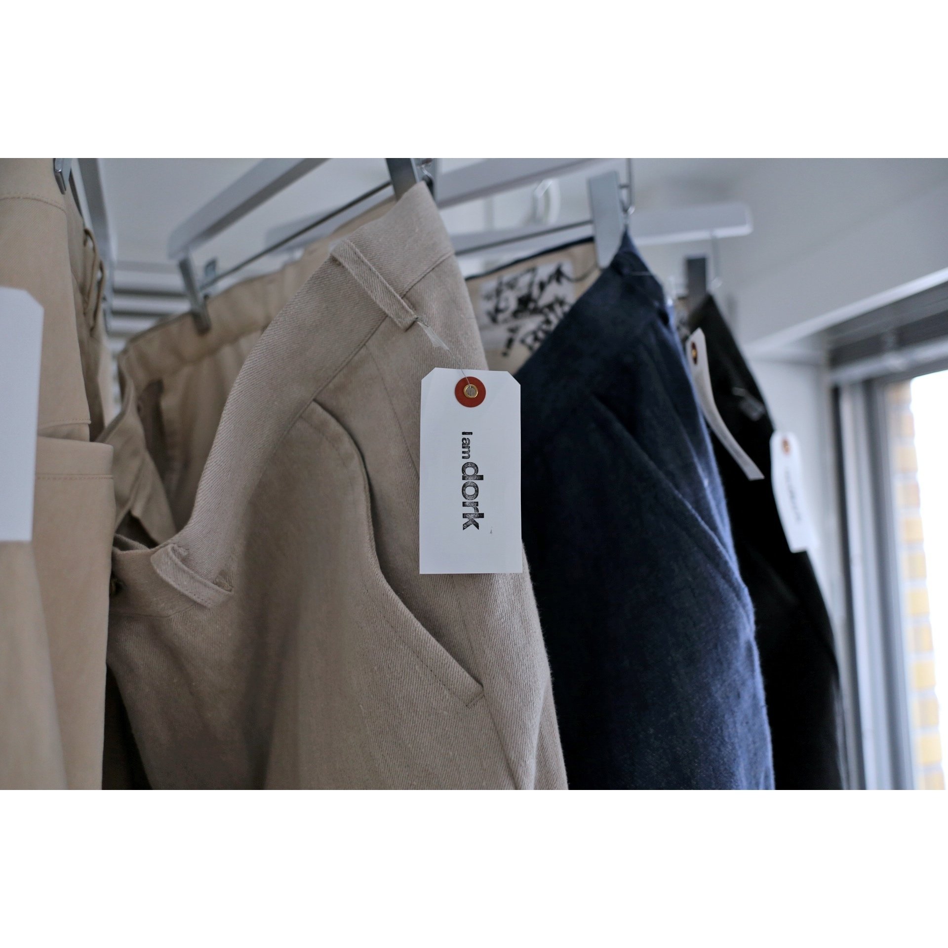 I am dork(アイアムドーク)