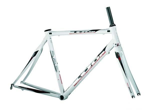 昔のLOOKのカーボンバイクを復活させてみた話（修理・組立編