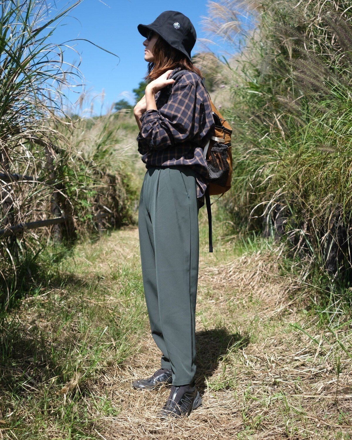 圧倒的な美シルエット。ハズカシクナイ登山パンツが完成｜BLACK BRICK