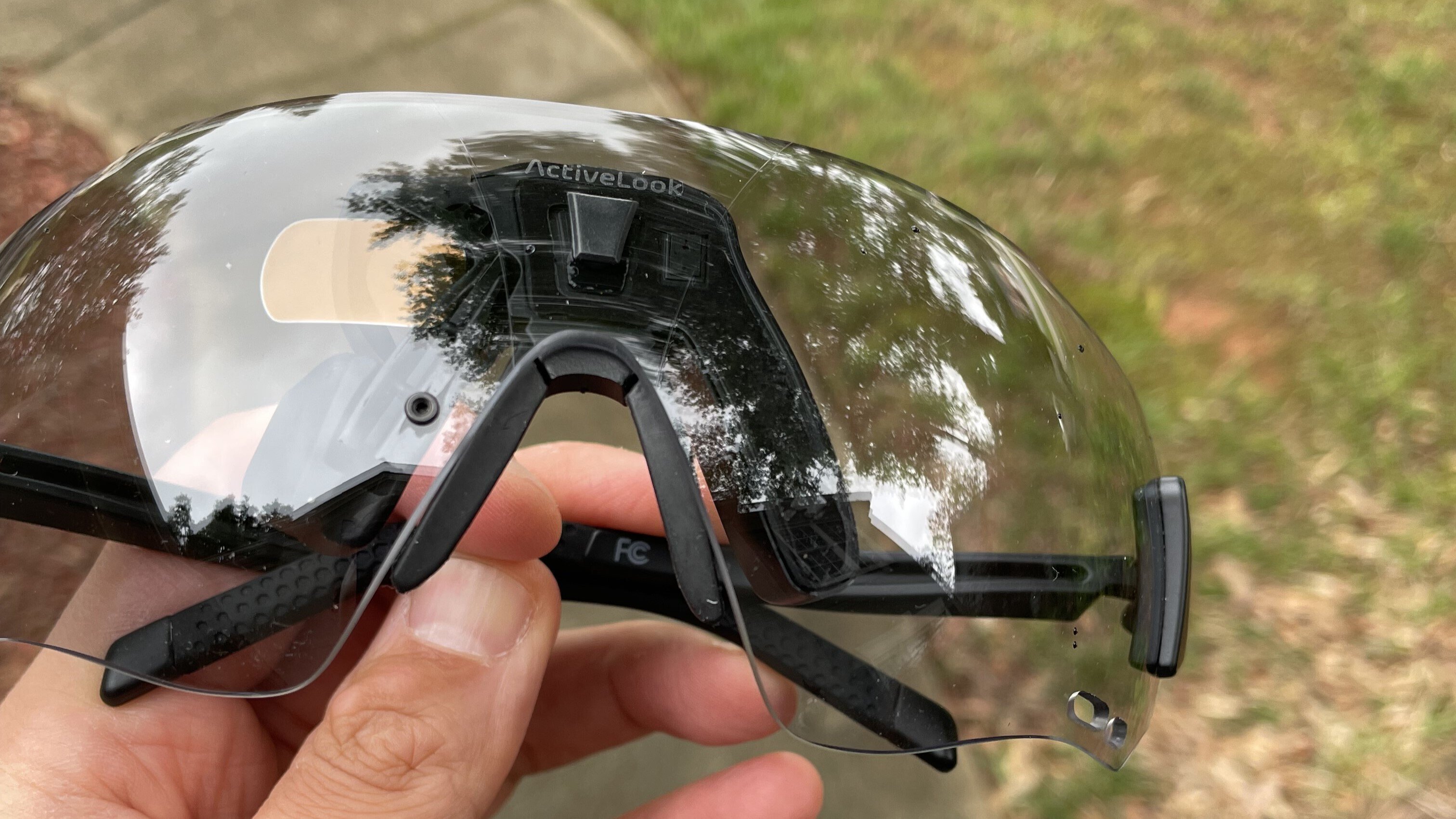 サイクリング・ランニングに最適 engo2アイウェア｜moja