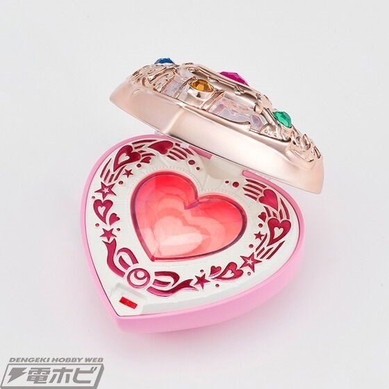 美少女戦士セーラームーンS』こだわりの光り方や高級感あるデザインが