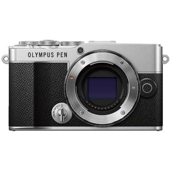 巷で流行りのミラーレスカメラ買いました / OLYMPUS, OM SYSTEM