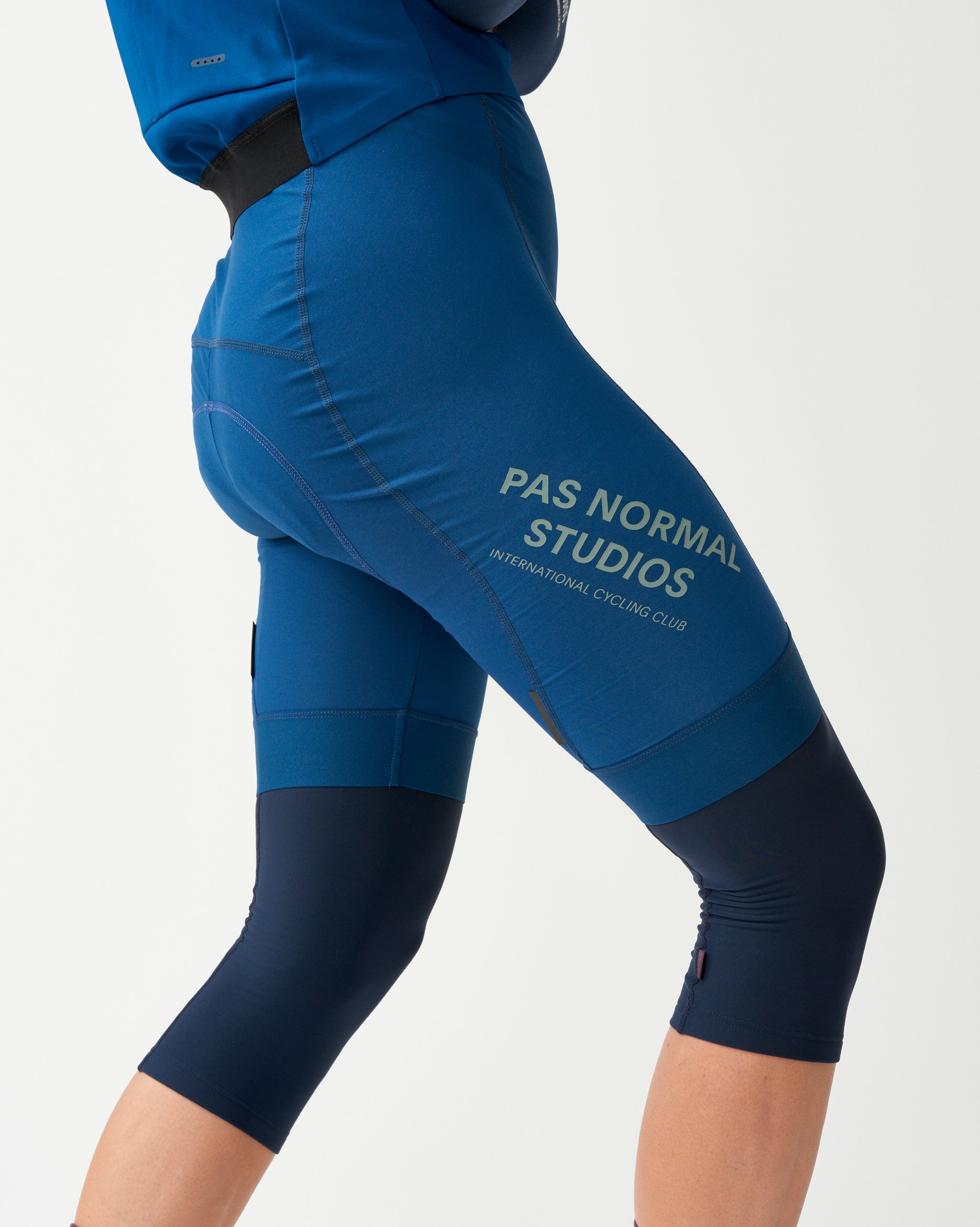 PAS NORMAL STUDIOS ウォーマー類サイズ比較／実測｜RAPPORT | MAGNET