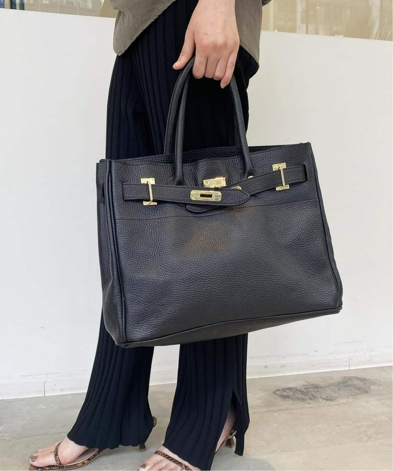 L'Appartement DEUXIEME CLASSE(アパルトモン ドゥーズィエム クラス