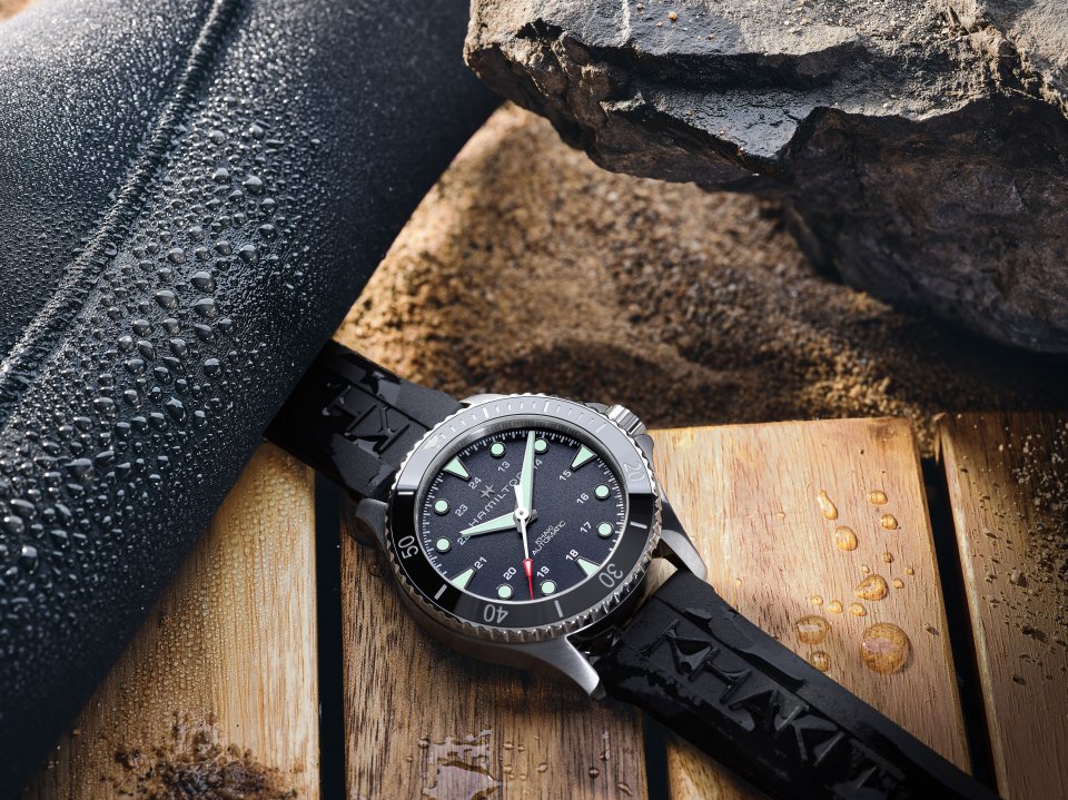 ハミルトン 「カーキ ネイビー スキューバ オート」発売～防水性の向上