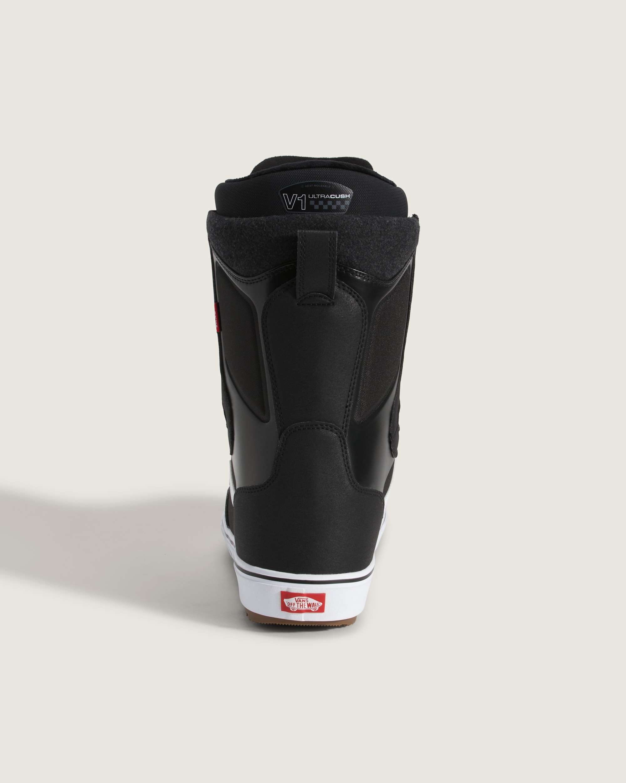 Aura OG Snowboard Boot in Black | Vans