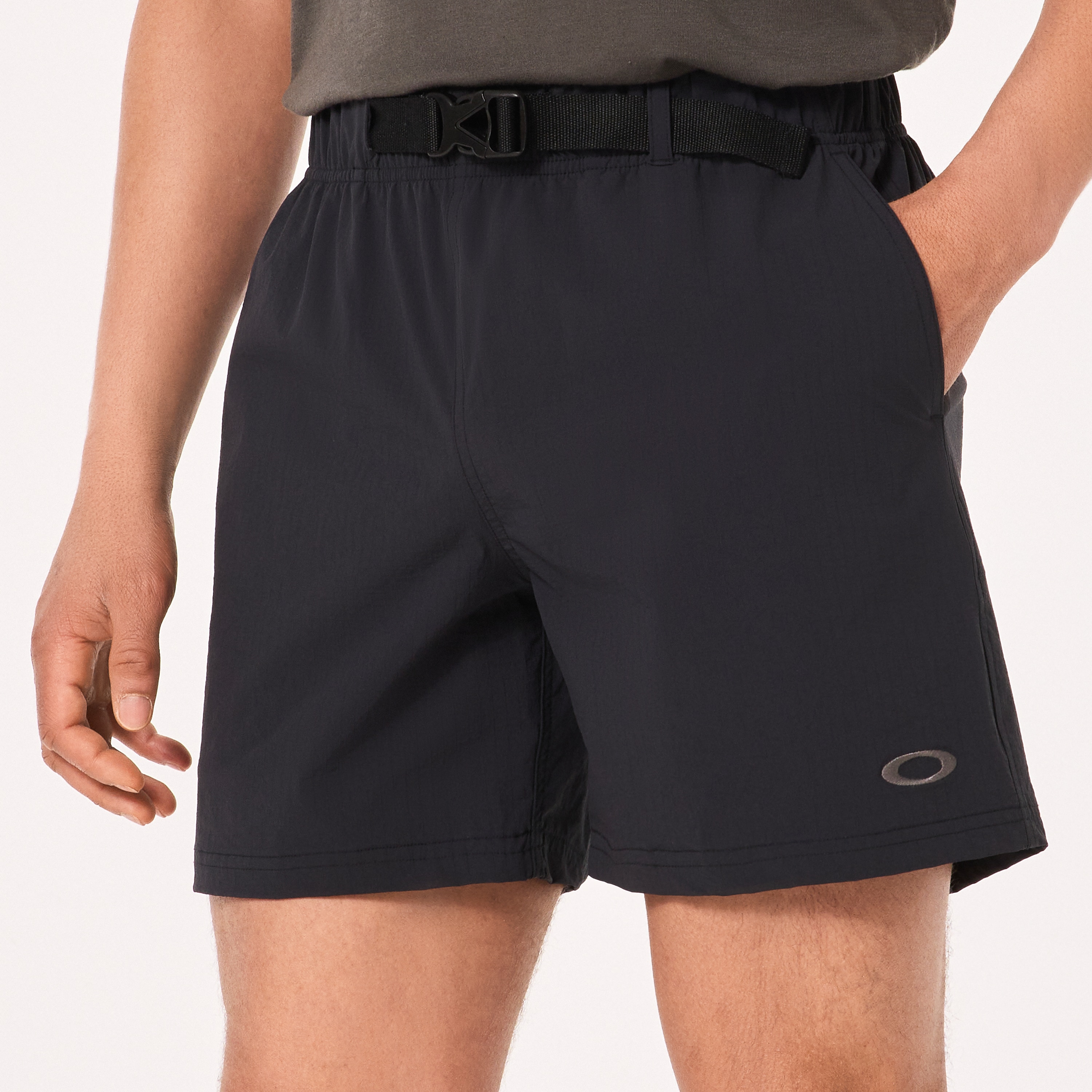 Oakley Latitude 18