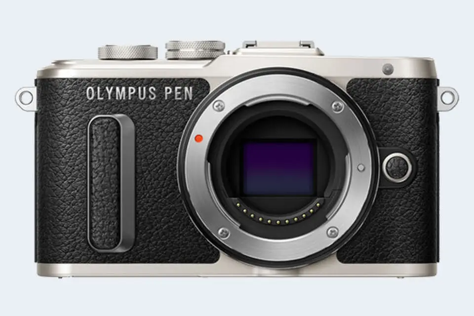 Olympus E-PL8: How to find the shutter count?