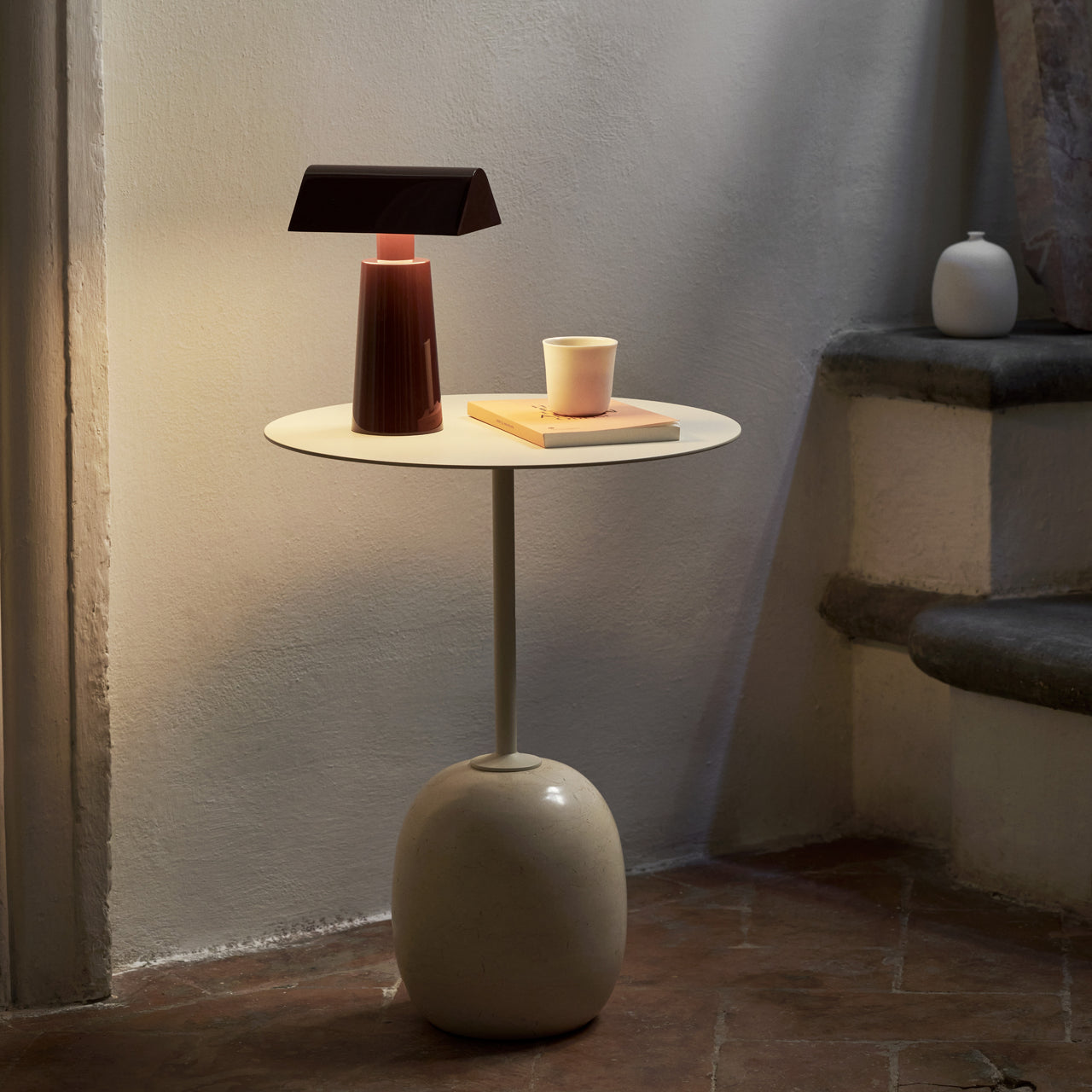 Lato Table LN8 | Buy &Tradition online at A+R