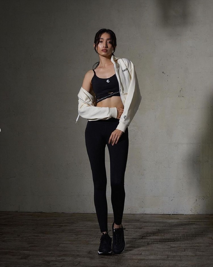 CRONOS /ギンザ シックスに出店 海外進出を視野にファッション提案を