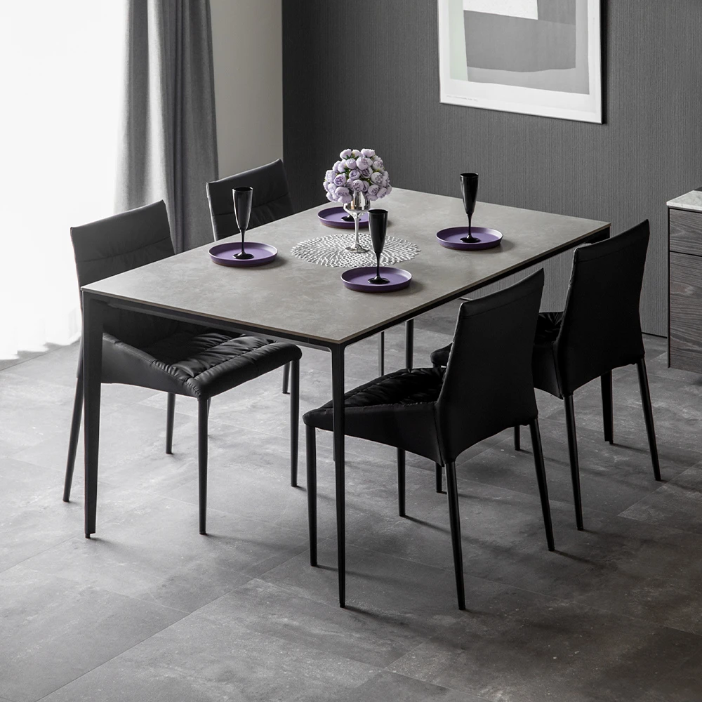 最終入荷のため特価】Monolito 180サイズ チェア4脚セット