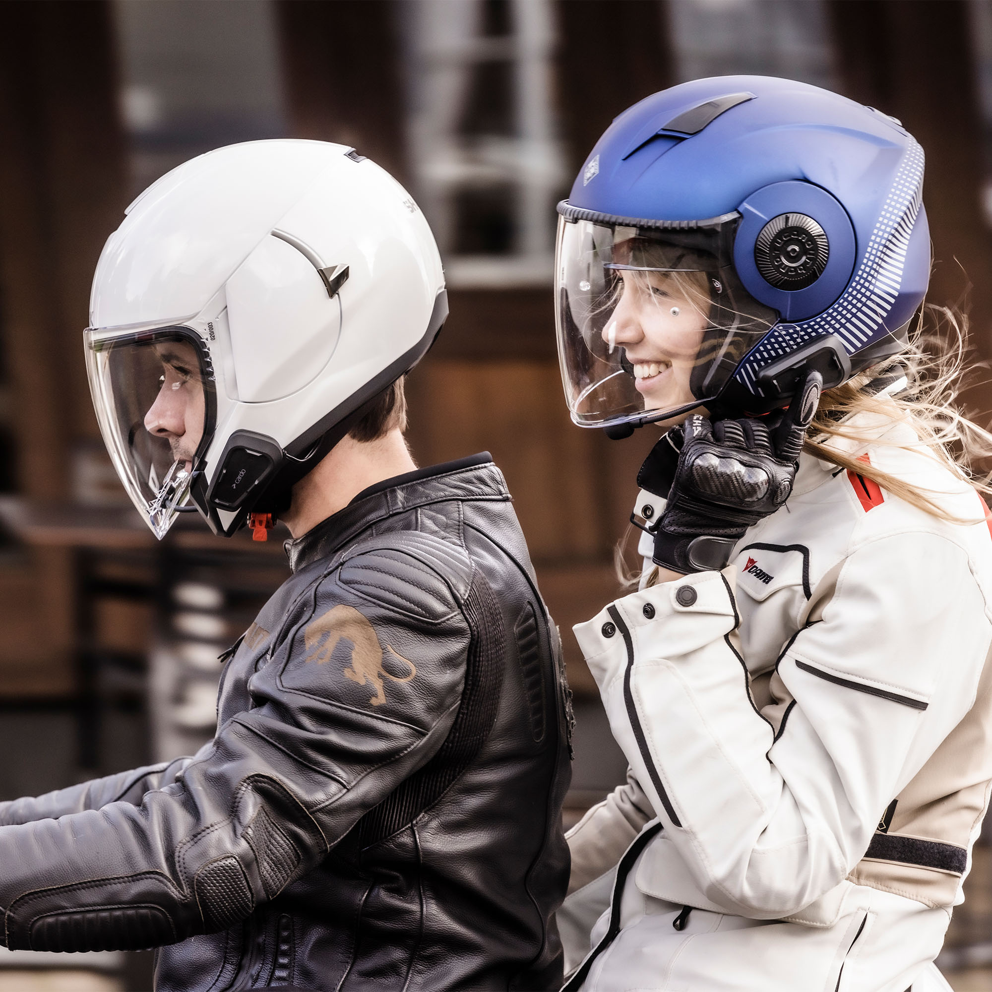 SPIRIT - Cardo - バイク用インカム - 株式会社アーキサイト
