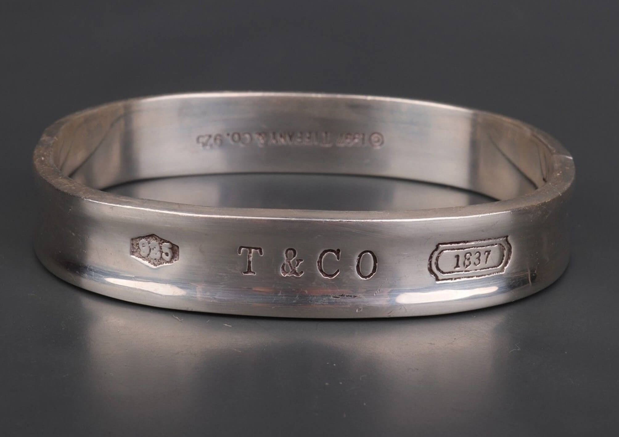 1997 Tiffany & Co Bracelet/Bangle .925 Sterling Silver - Artifacts