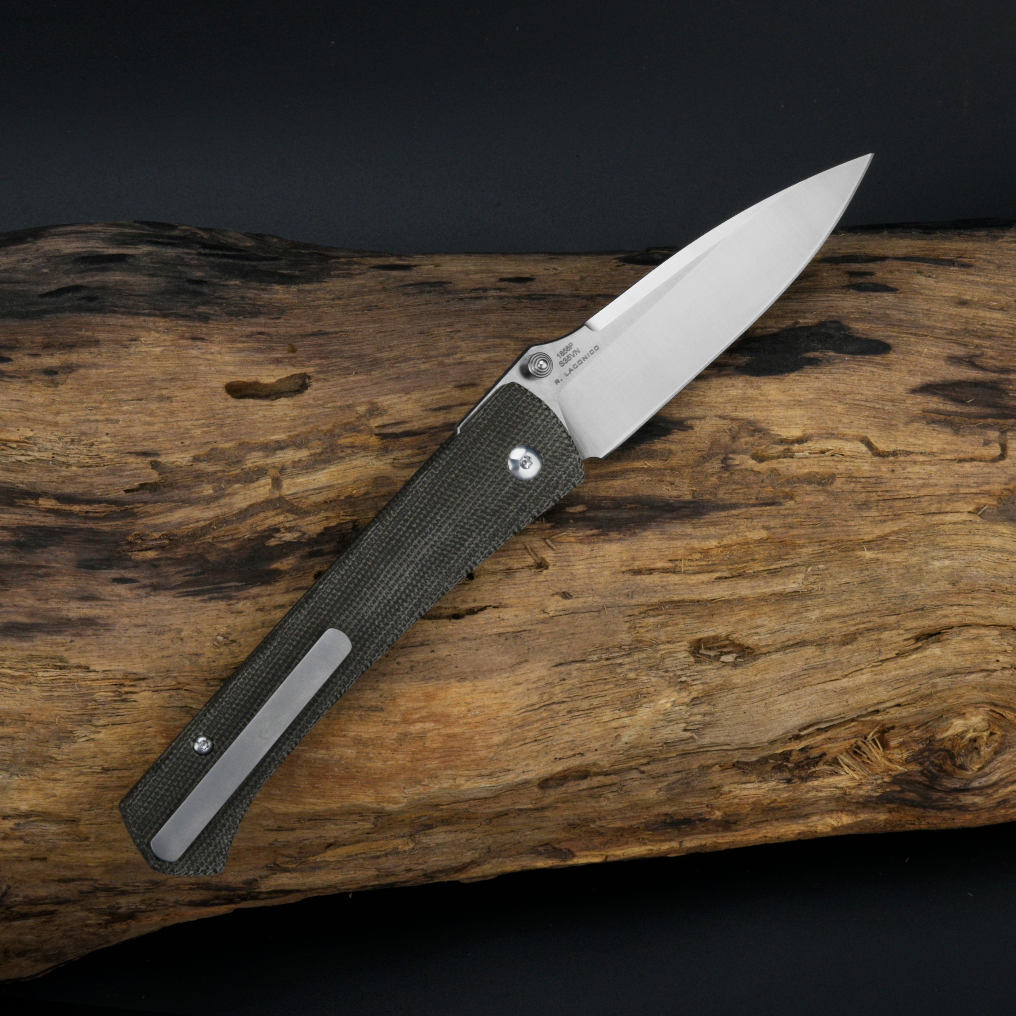 Artisan Cutlery Andromeda 1856P S35VN Blade Micarta Handl