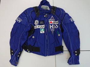 KISS レーシングのYahoo!オークション(旧ヤフオク!)の相場・価格を見る