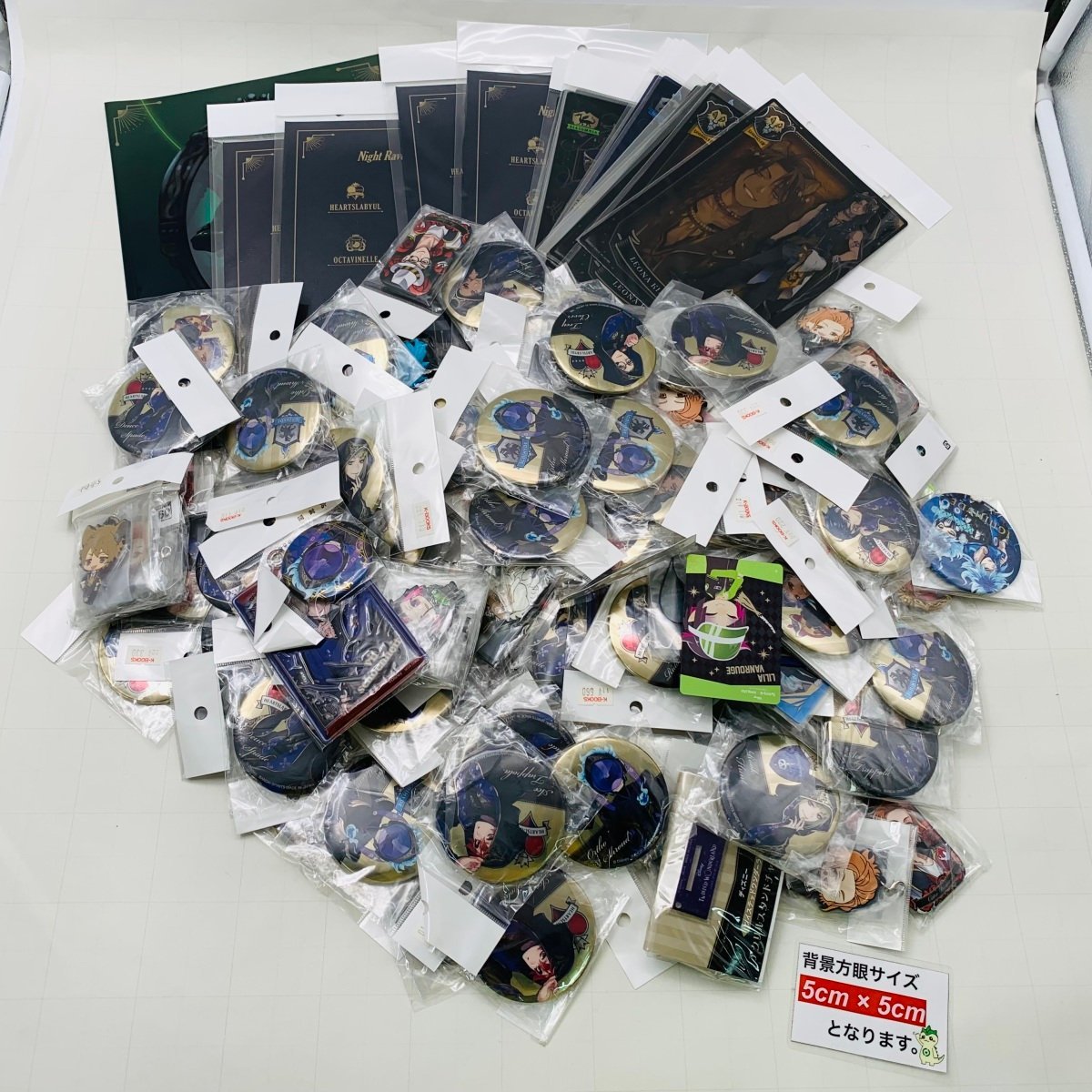 2860)まとめ売りツイステッドワンダーランド ツイステ グッズ 大量