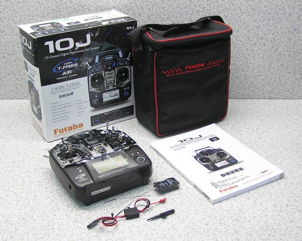 Futaba 10J Futaba T10J プロポーショナルRCシステム