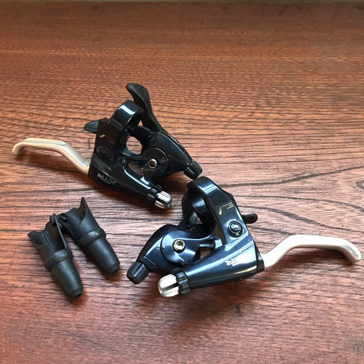 SHIMANO シマノ XTR ST-M900 ブレーキシフトレバー 3×8速