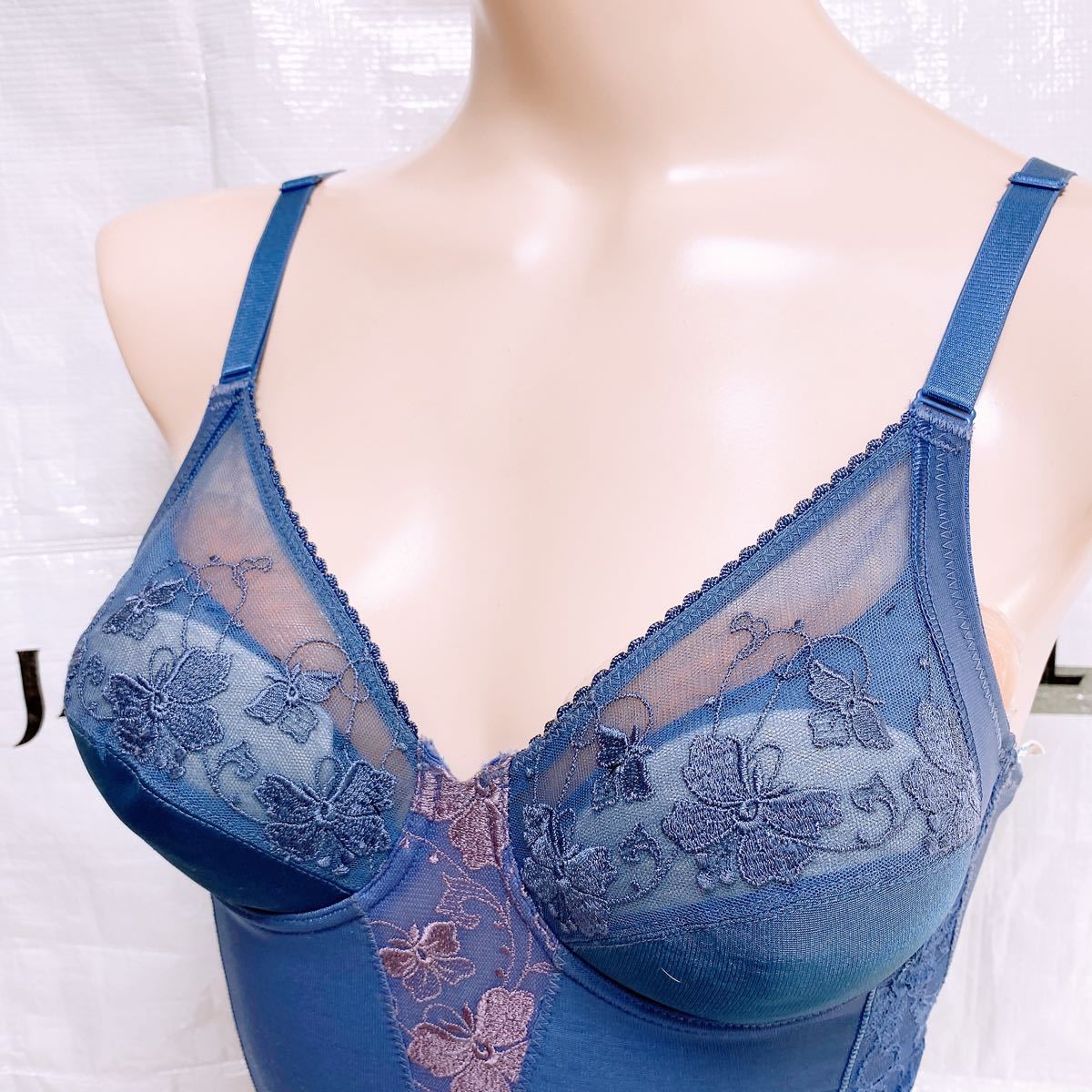 陶器製高級人形ワコール