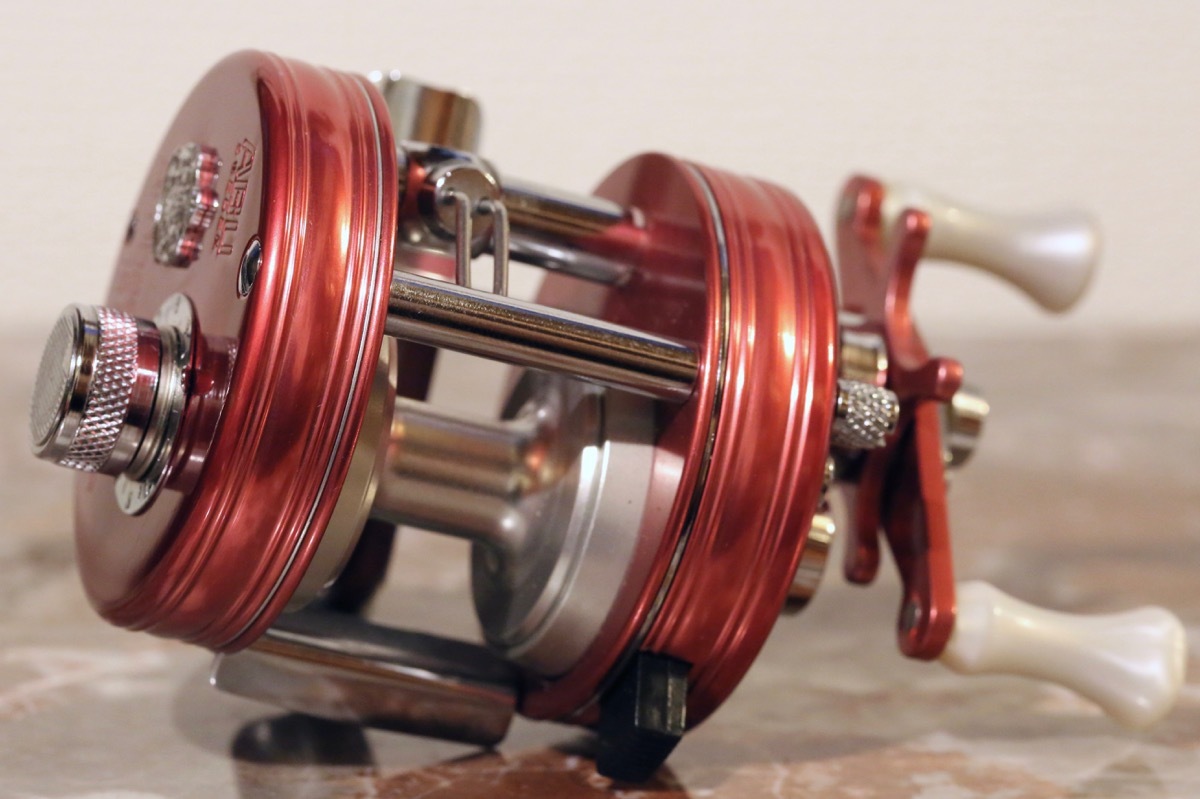 LIZアブガルシア アンバサダー 1500C Nostalgia レッド LIZアブ