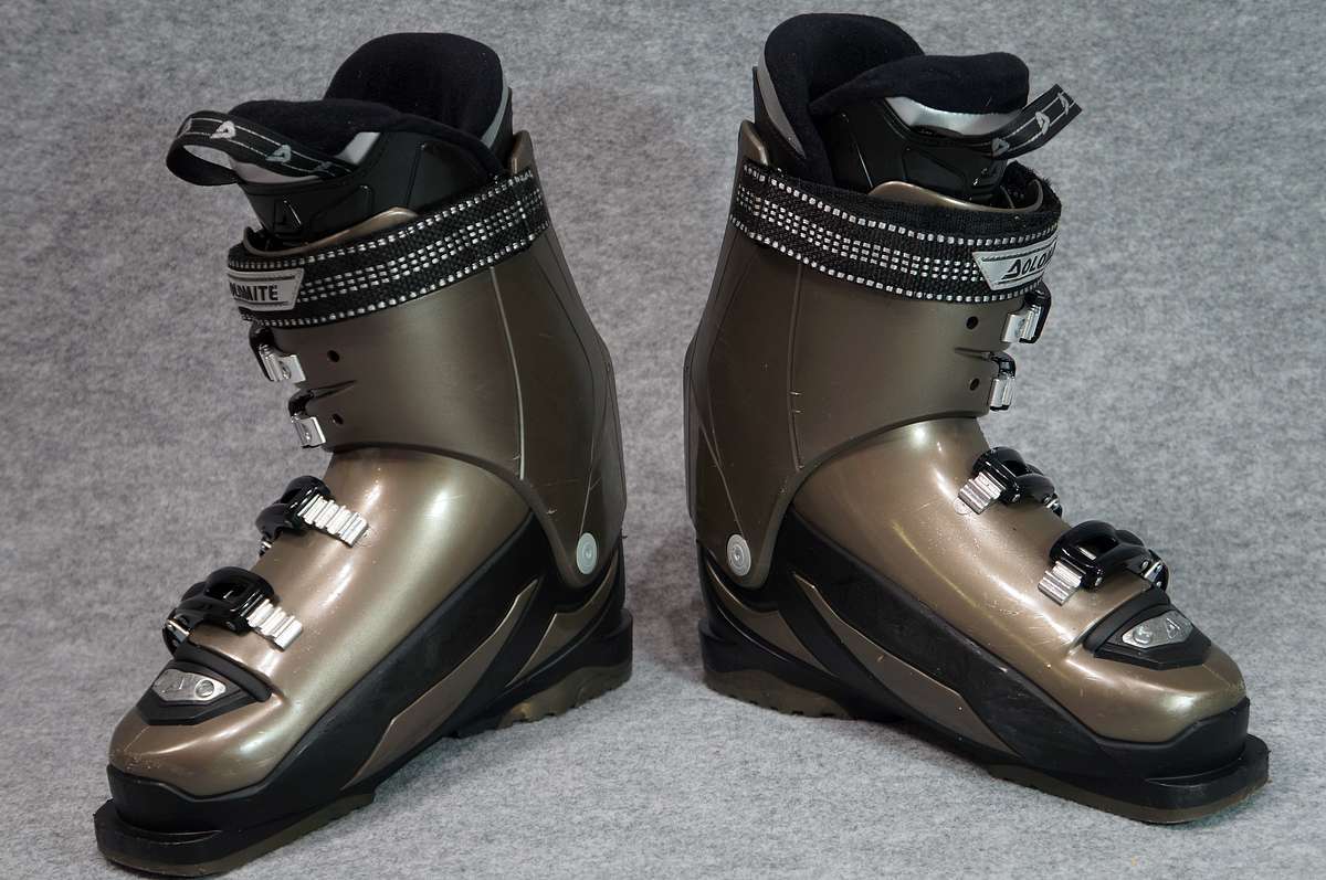 ドロミテ DOLOMITE DIVA 9 6 スキーブーツ USED美品 [カラー 写真参照