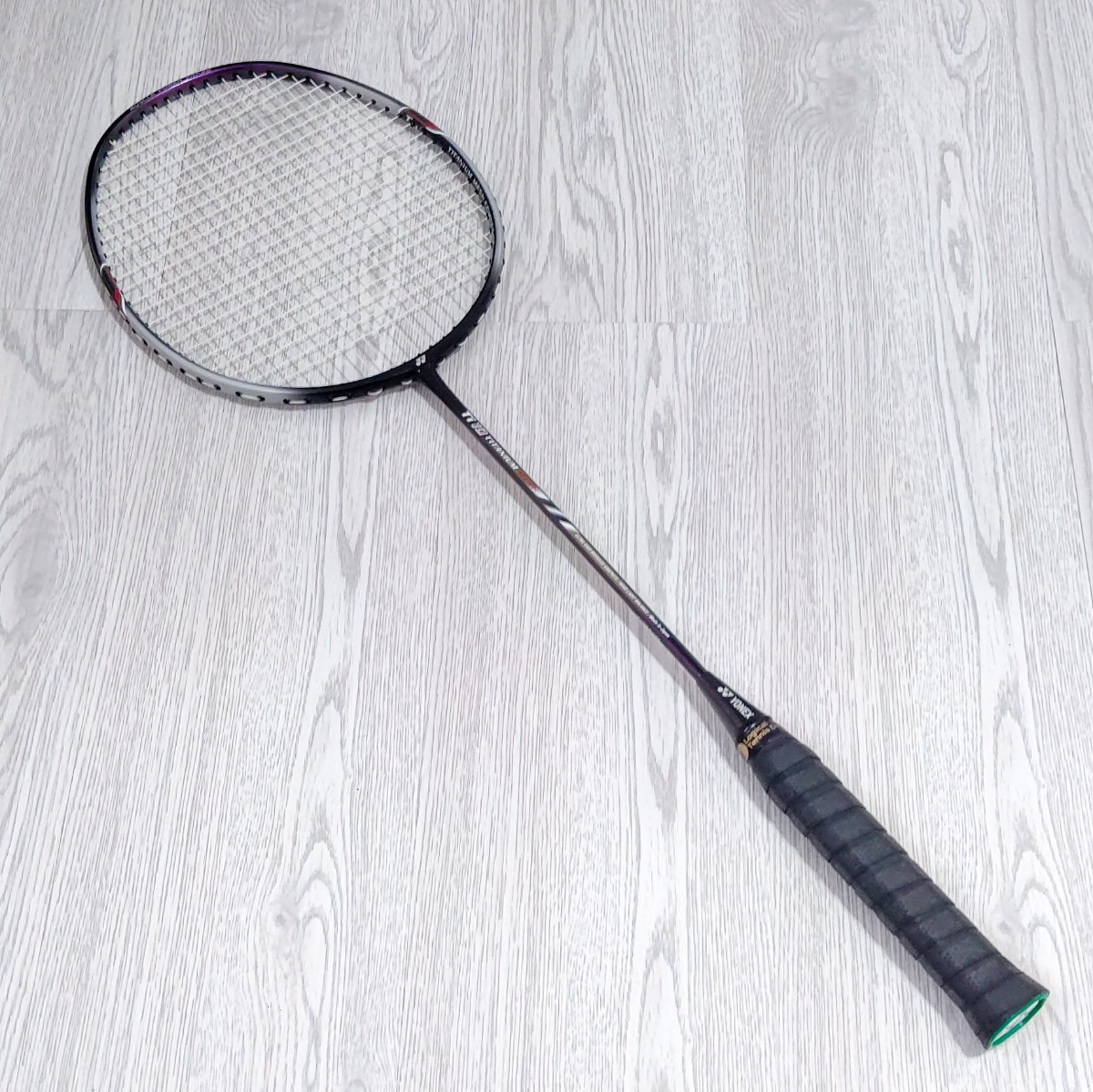 希少】 Ti10 Titanium Mesh バドミントンラケット YONEX 希少】 Ti10