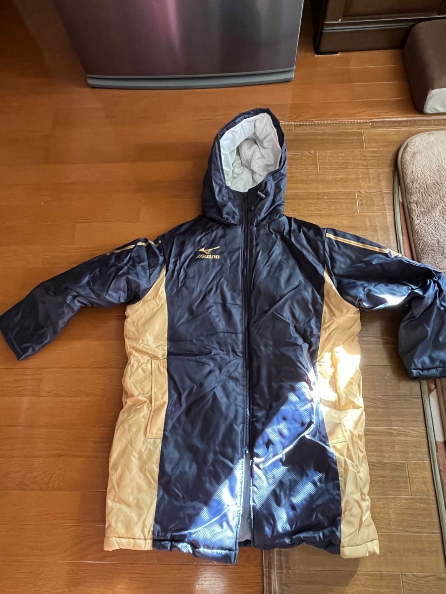 ミズノベンチコート MIZUNO 箱根駅伝 サッカー観戦 読売新聞 非売品