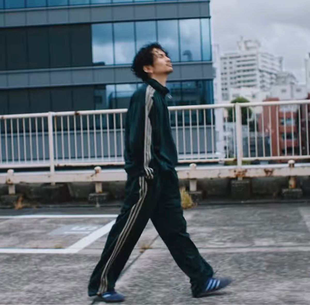 SALE即決 完売品 希少XL新品グリーン常田大希着用adidas Originals
