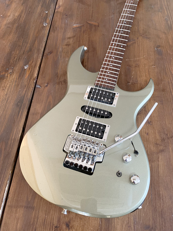 送料無料）【5073】動作良好 サスティナー搭載 Fernandes
