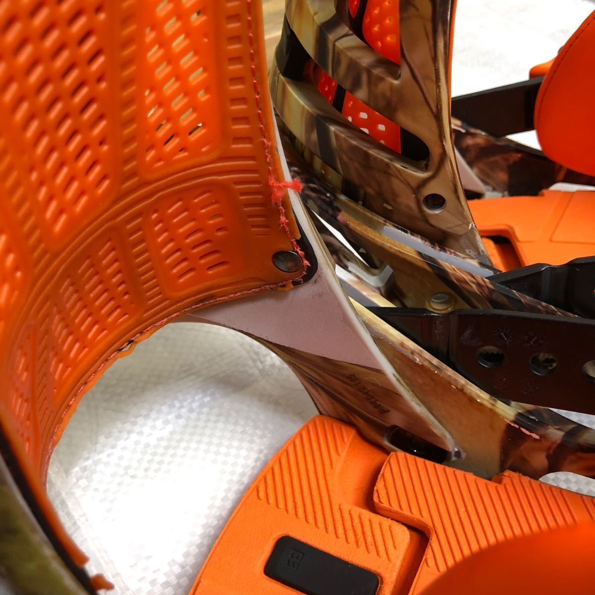 BURTON スノーボードビンディング MALAVITA Re Flex [BIG BUCK CAMO] M