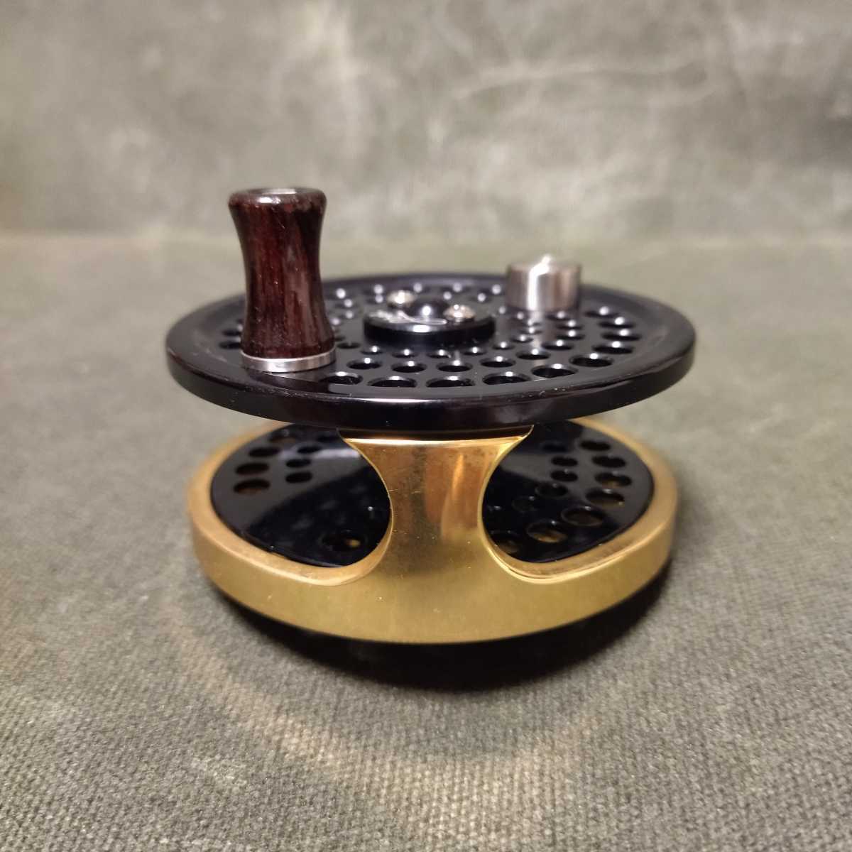 Abel TR1 フライリール 黒/金 完動品 Abel TR1 TR-1 Fly Reel BLACK/