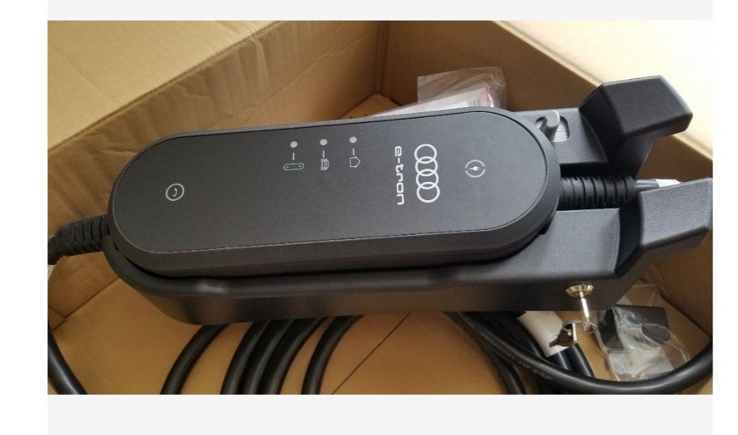 新品 アウディ 他国産車 電気自動車 8KW 普通充電器｜Yahoo!フリマ（旧