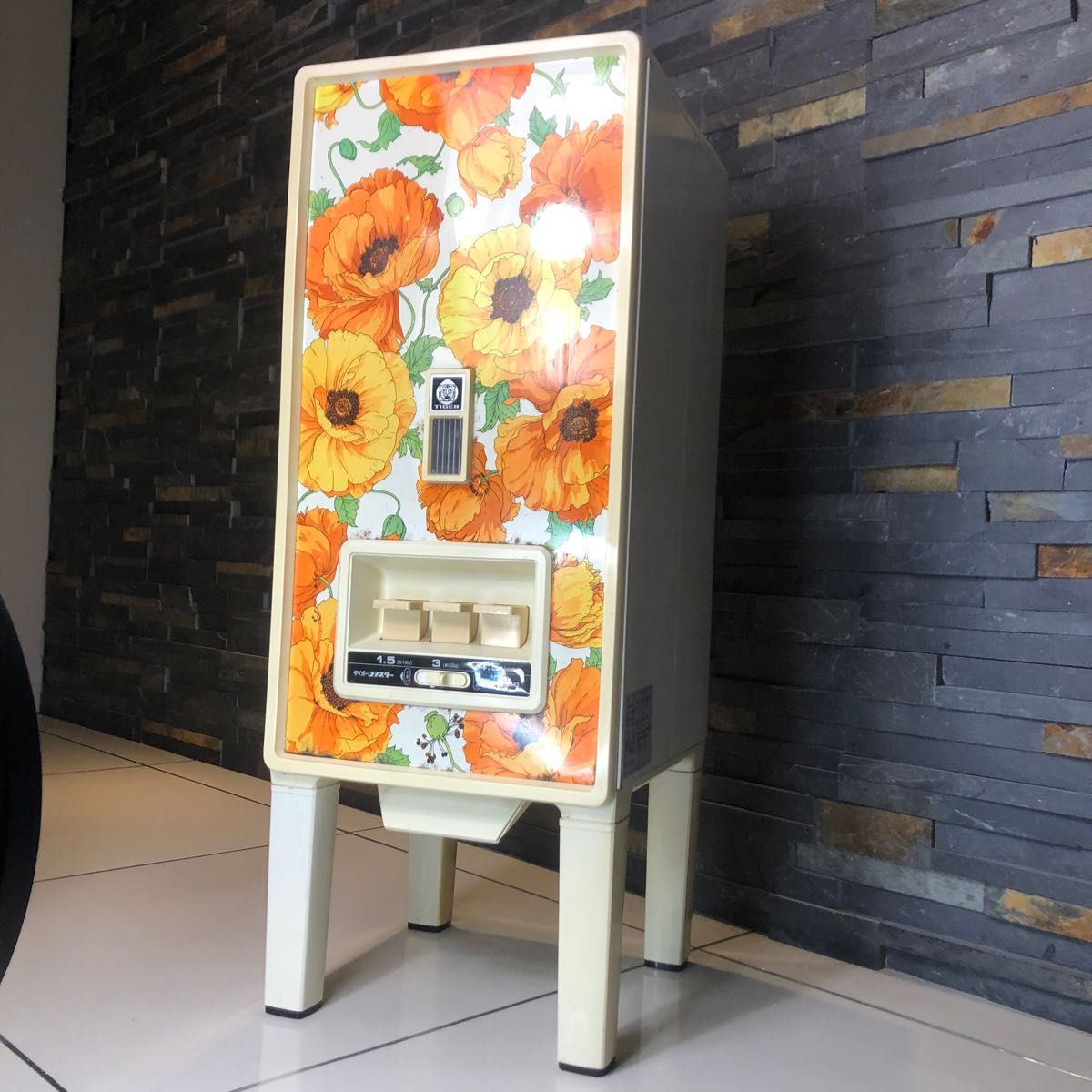 昭和レトロ ポップ タイガー コメスター 米びつ こめびつ｜Yahoo