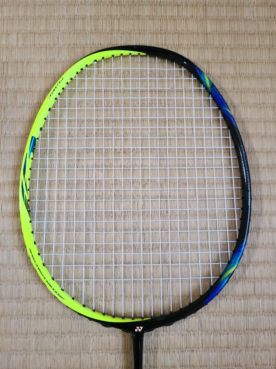 YONEX バドミントンラケット アストロクス77 シャインイエロー 4U5G